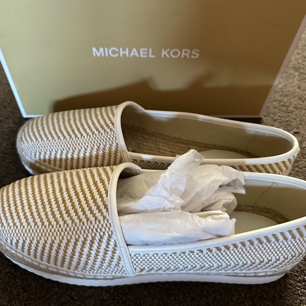 Michael Kors Mathilde Espadrille shoes size 11